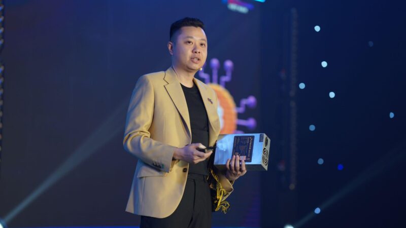 Ông Trần Dinh khẳng định một trong những sứ mệnh của AlphaTrue là hỗ trợ các dự án startup tiềm năng tại thị trường Việt Nam. Ảnh: AlphaTrue