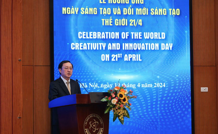 Ông Huỳnh Thành Đạt - bộ trưởng Bộ Khoa học và Công nghệ - phát biểu tại sự kiện - Ảnh: M.H.