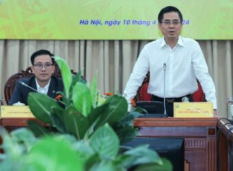 Thứ trưởng Khoa học và công nghệ Nguyễn Hoàng Giang phát biểu tại cuộc họp báo. Ảnh: TTTT