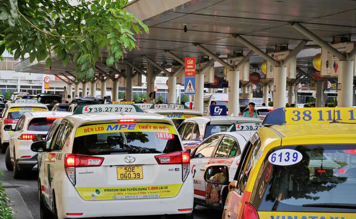Taxi đầu tư xe mới trong năm 2024, cạnh tranh với đối thủ xe công nghệ, taxi điện - Ảnh: CÔNG TRUNG