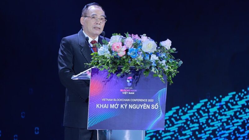 Ông Hoàng Văn Huây, nguyên Thứ trưởng Bộ Khoa học, Công nghệ và Môi trường, Chủ tịch Hiệp hội Blockchain Việt Nam.