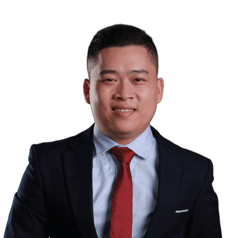 Resume 2 travis business v2 r1x1 v2 nobg tinified